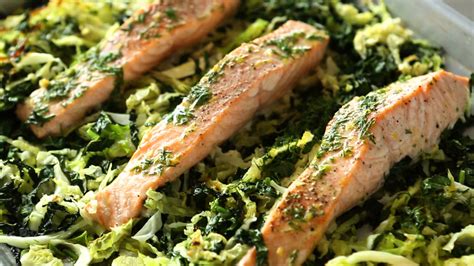Easy Baked Salmon and Cabbage .